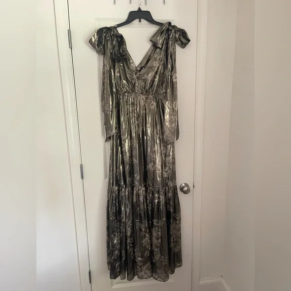 Christy Lynn Paris dress in Black Rose
